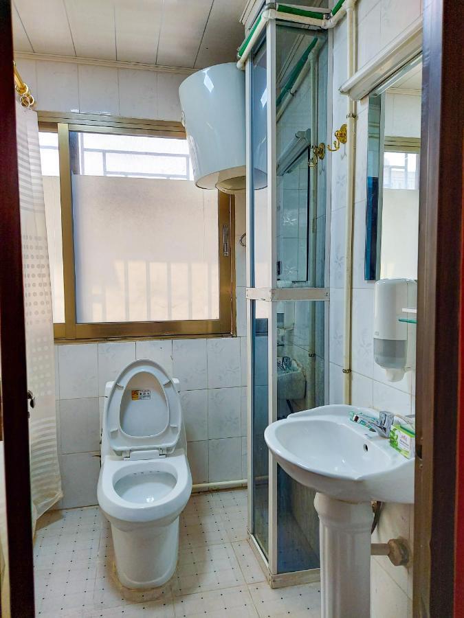 Hotel Relax Kinshasa Bagian luar foto