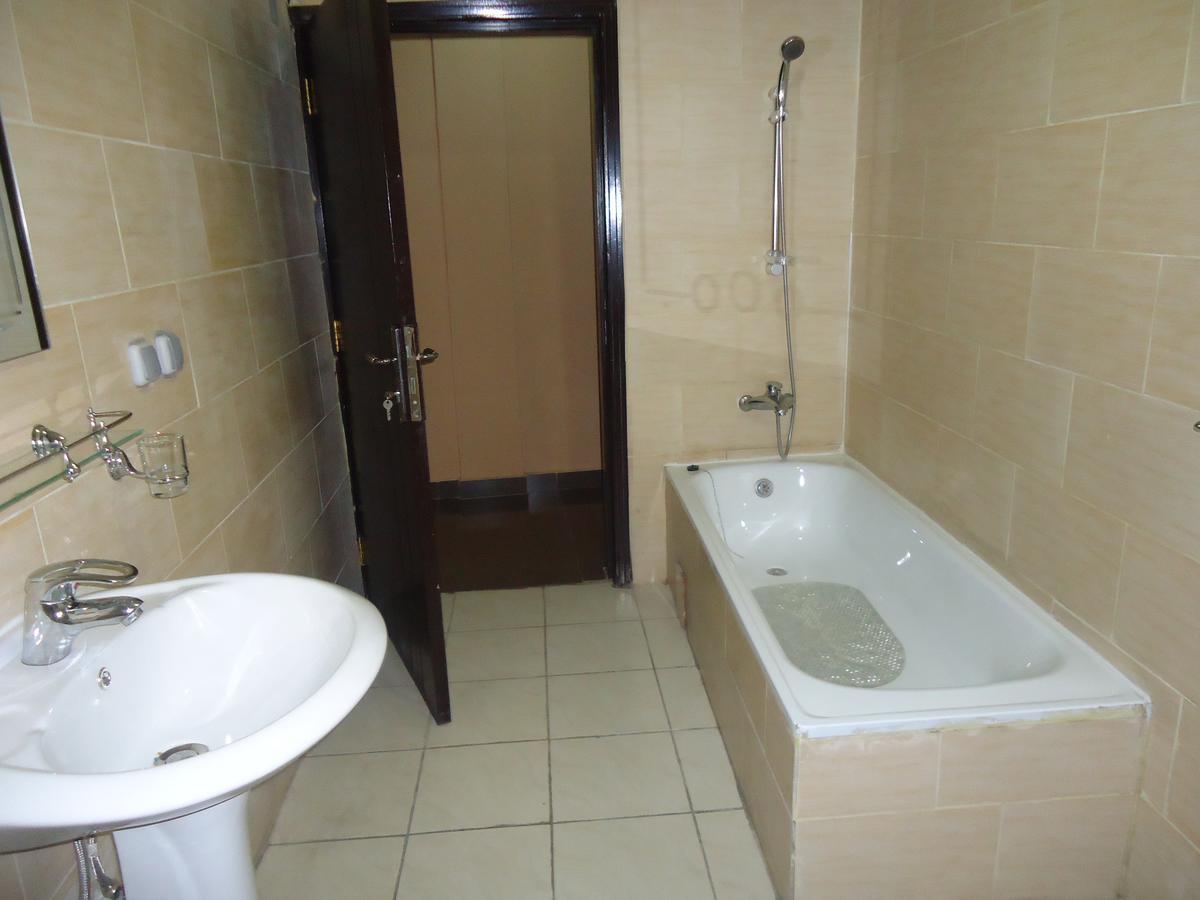 Hotel Relax Kinshasa Bagian luar foto