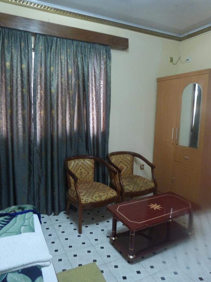 Hotel Relax Kinshasa Bagian luar foto